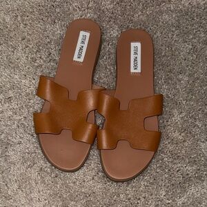 NWOT Steve Madden Brown Cutout Slide Mules